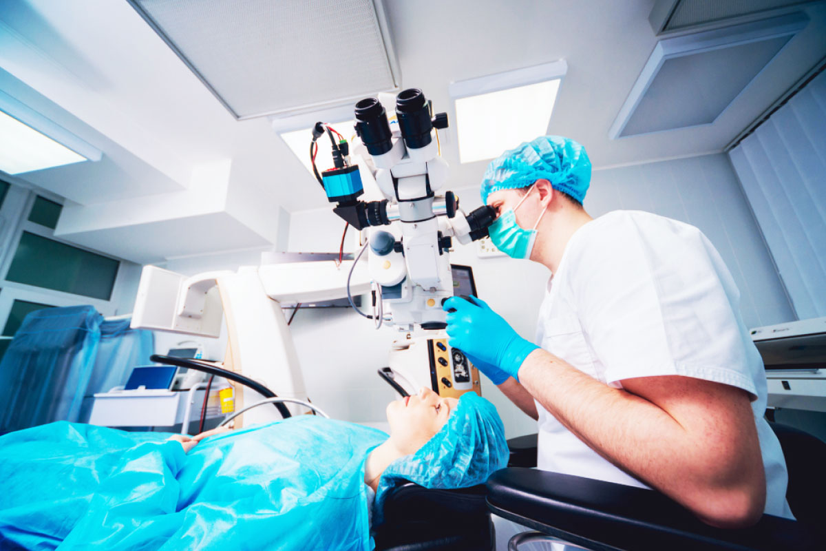How Does Eye Surgery “Lasik” Work? Step-by-Step Instructions